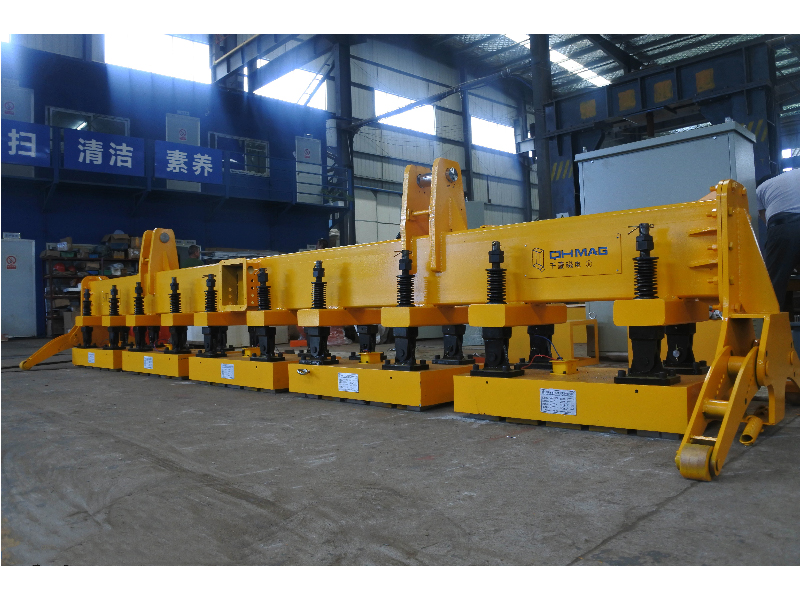 革新鋼板搬運(yùn)新紀(jì)元：千豪電永磁吊具，省時省力更省電的明智之選