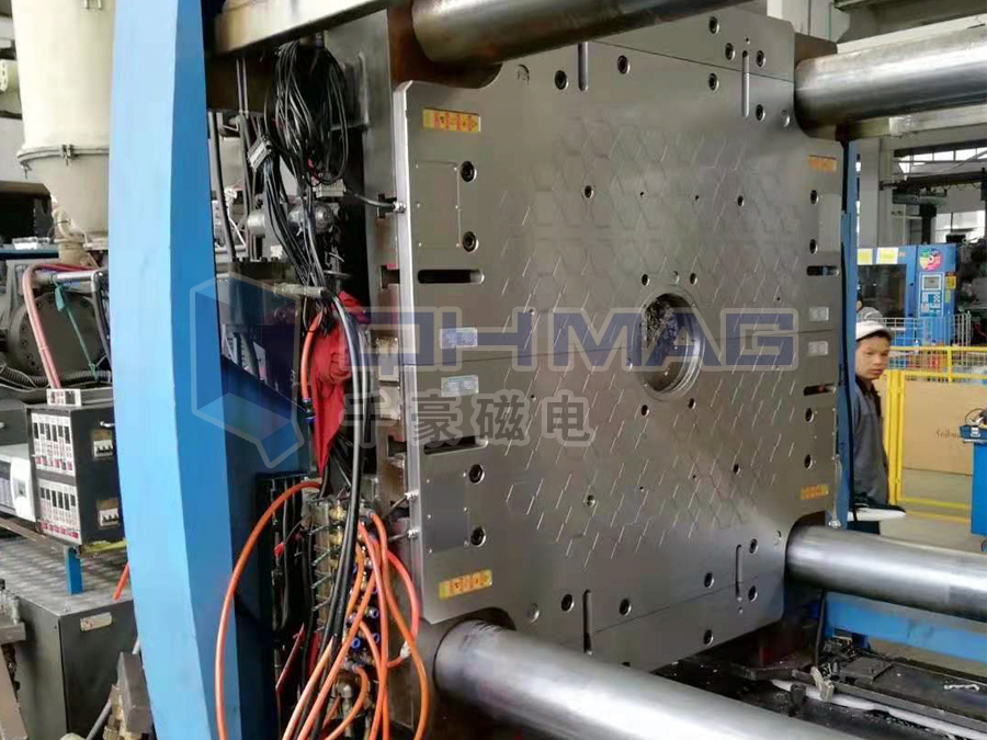 注塑機(jī)磁力模板